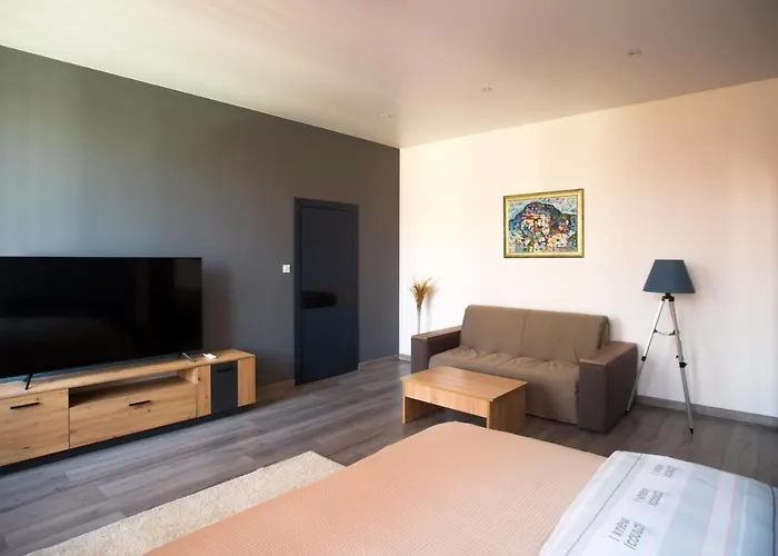 Si-yo Apartment